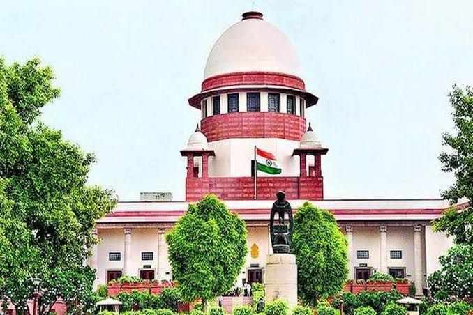 सुप्रीम कोर्ट ने आज देश में समान नागरिक संहिता UCC लागू करने की वकालत की