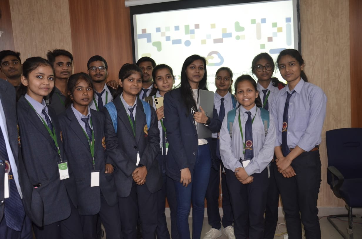 Ayodhya : GDSC Speaker Session and Teach Talk with Experts From different Industries