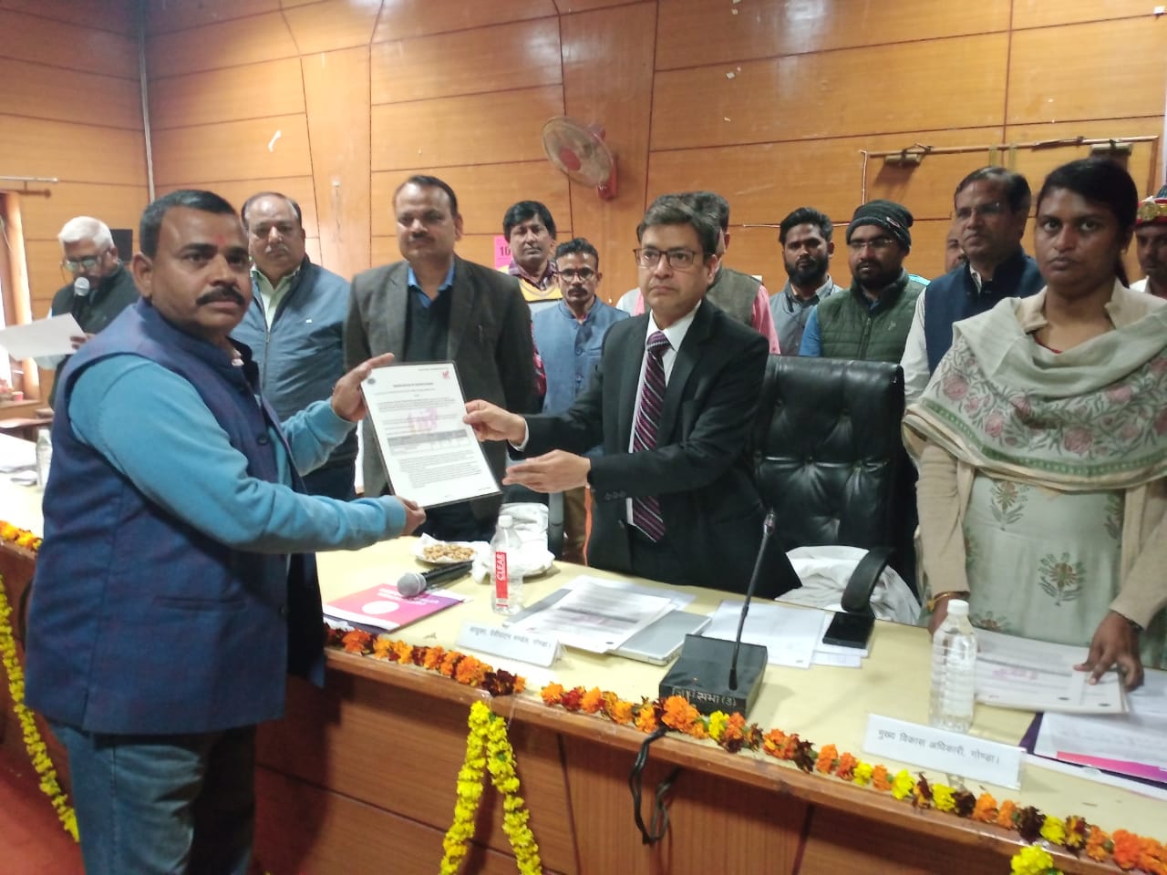 गोंडा में ग्लोबल इन्वेस्टर्स समिट-2023 का प्रसारण: उद्यमियों ने पीएम को सुना, निवेश के 123 प्रस्ताव आए; 14 हजार लोगों को मिलेगा रोजगार