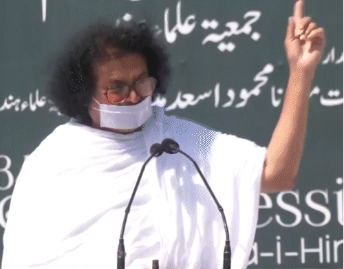 मौलाना अरशद मदनी के बयान से भड़के धर्मगुरु:जमीयत के मंच से कहा- ओम और अल्लाह एक; विरोध में संतों ने मंच छोड़ा