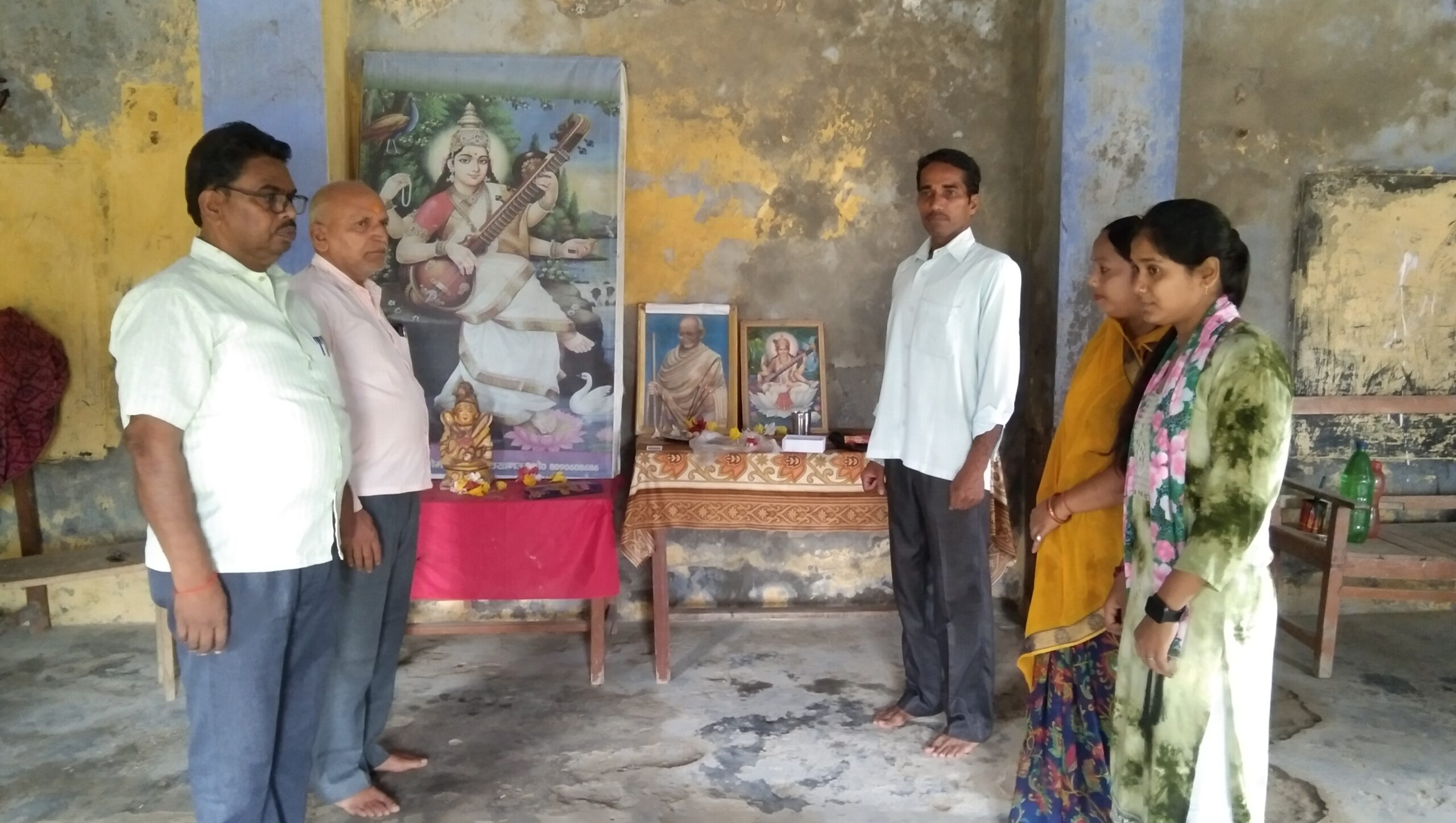 गोंडा : महात्मा गाँधी की जयन्ती पर पुष्पांजलि देकर याद किये गए राष्ट्रपिता महात्मा गांधी