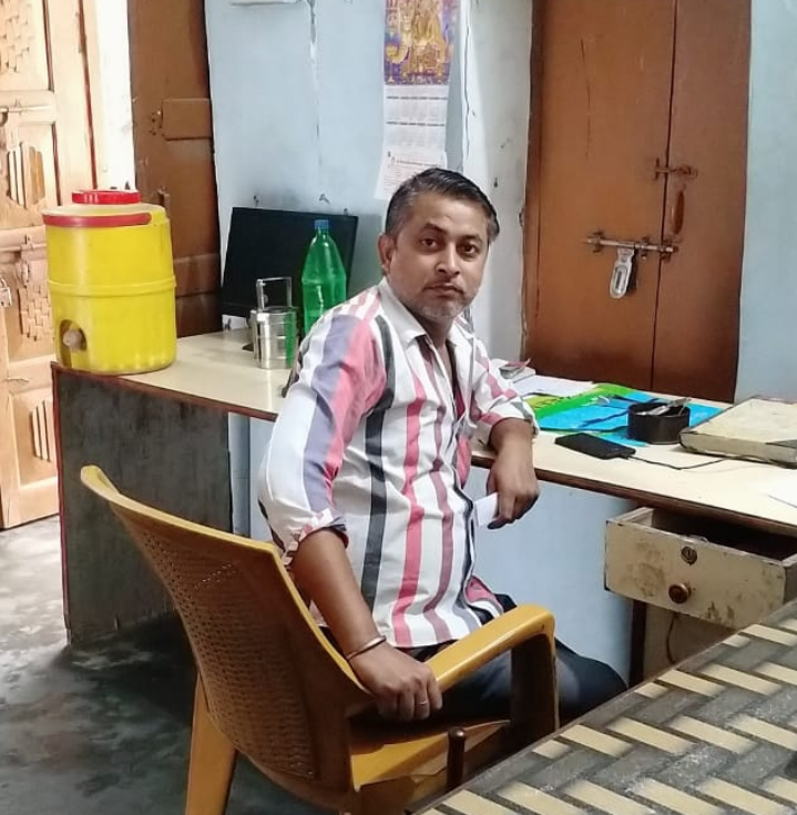 गोंडा : डाकघर बेलसर में कार्यरत विनोद मिश्रा की डेंगू की चपेट मे आने से हुई मौत