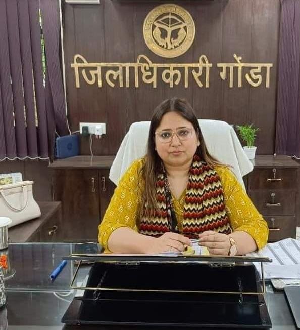गोंडा : साफ छवि वाले व्यक्ति ही बन सकेंगे मतगणना अभिकर्ता