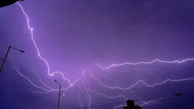 यूपी में आकाशीय बिजली से 84 लोगों की मौत,अब बचाव के लिए योगी सरकार करेगी ये काम
