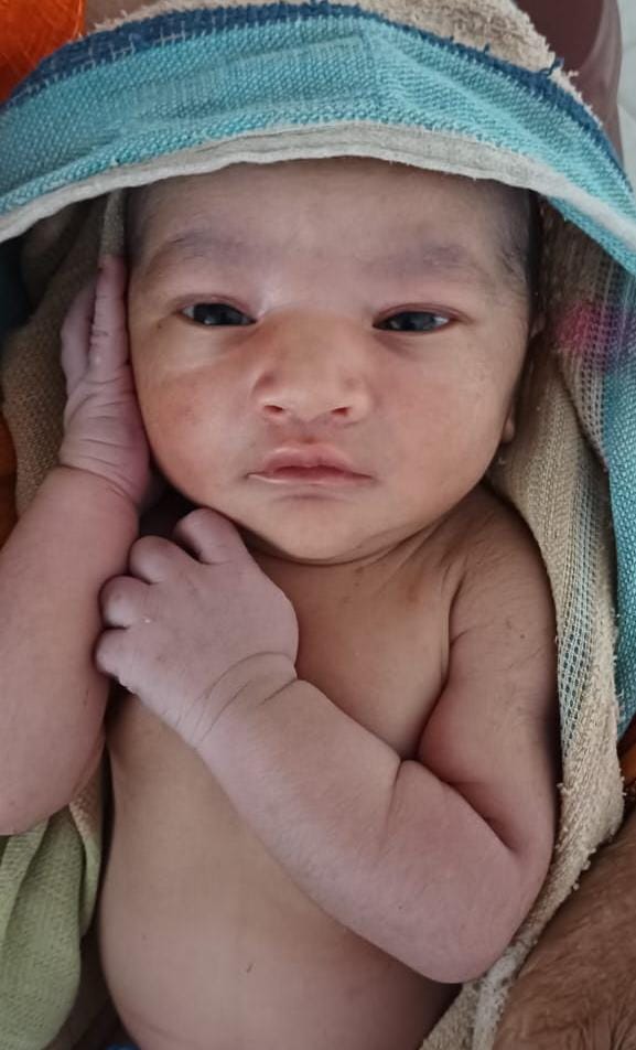 शेखर दर्पण हिंदी समाचार पत्र के ब्यूरो चीफ निर्मल दुबे को आज पुत्री रत्न प्राप्त हुई.....