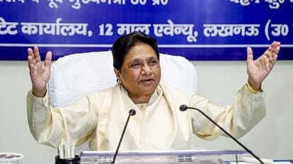 बहुजन के हित में जो काम करेगा वही आगे बढ़ेगा,आड़े नहीं आएंगे हमारे रिश्ते-नाते:मायावती